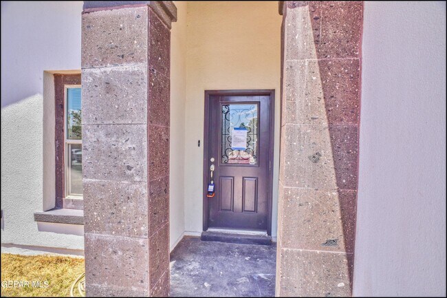 Photo - 452 Isaias Ave.