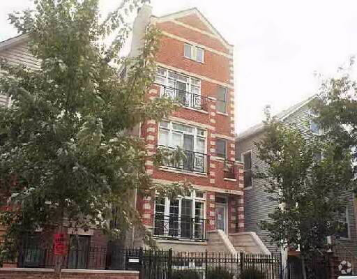 Building Photo - 2427 N Greenview Ave Unit 1 Rental