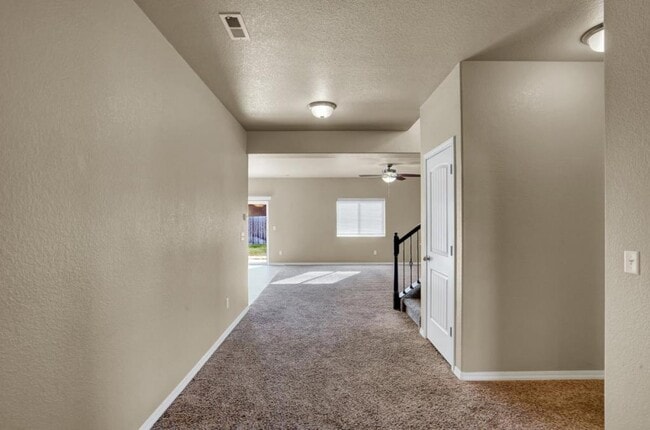 Photo - 6507 Donahue Drive