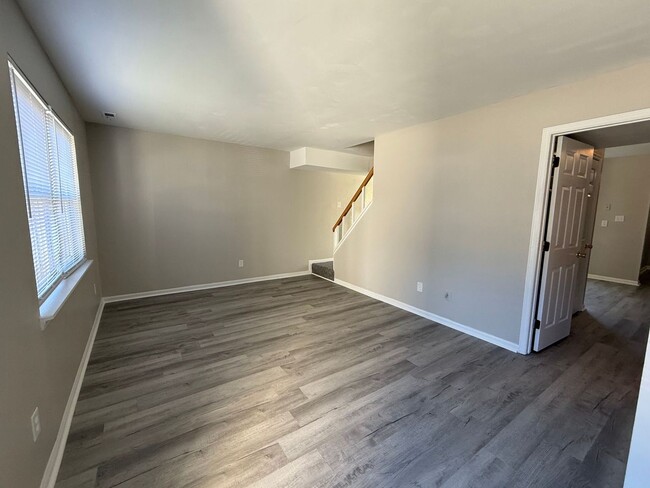 Photo - 3 bedroom, 1.5 bath Townhouse