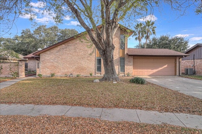 Photo - 5518 Sarazen Dr House