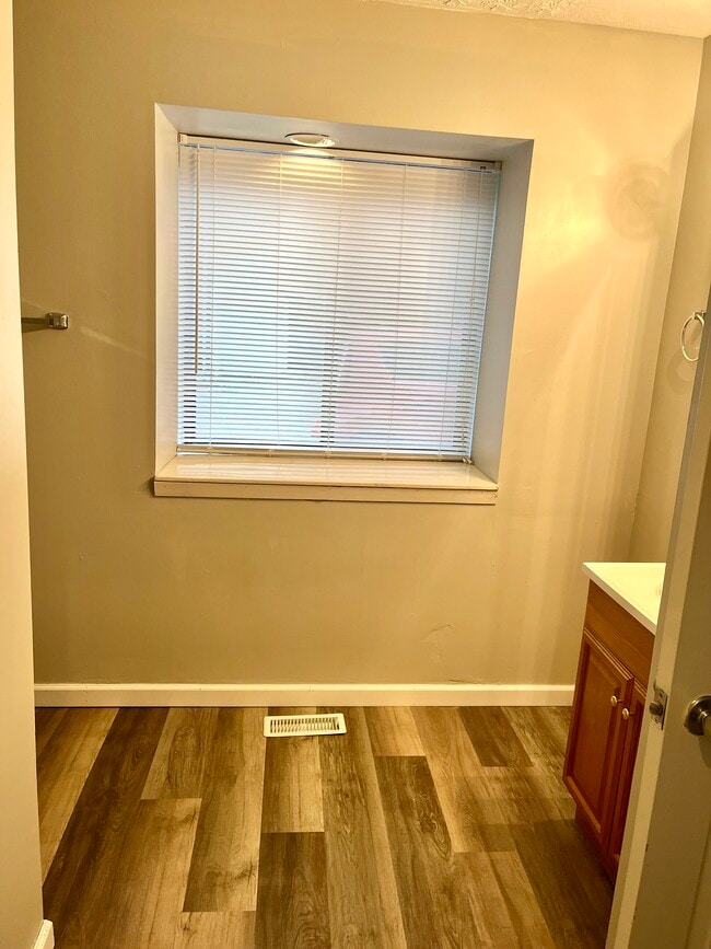 Photo - 3660 Walden Dr