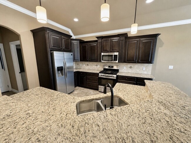 Photo - 922 Antler Dr