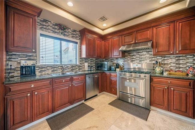 Photo - 4015 W 133rd St