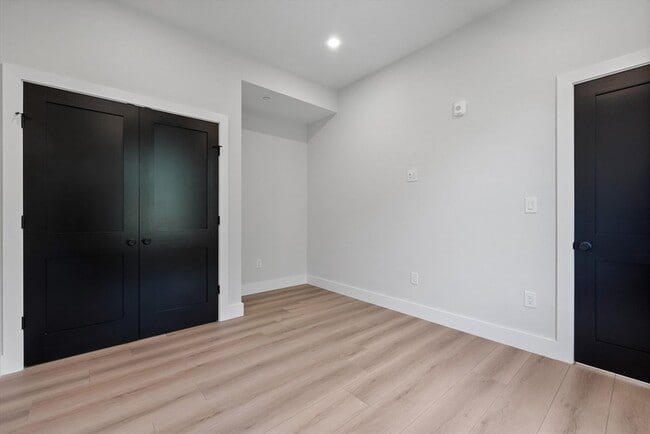 Photo - 198 Albion St Unit 202