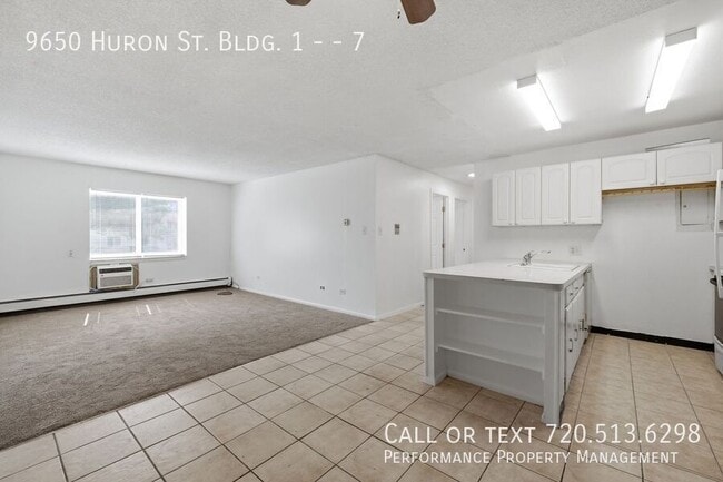 Photo - 9650 Huron St