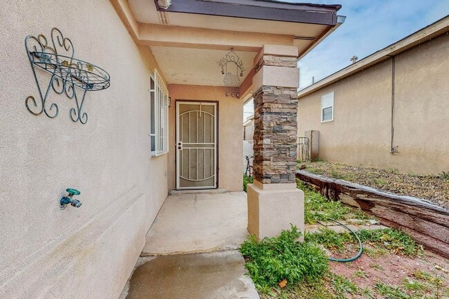 Photo - NORTH WEST 3/BD 2/BA 2/CG House