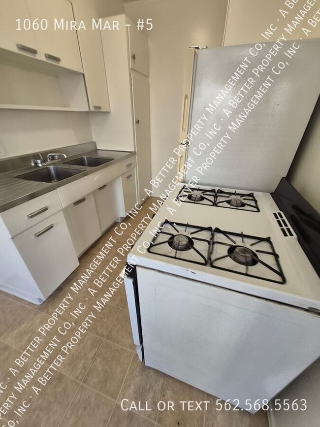 Photo - 1060 Mira Mar Ave Unit #5
