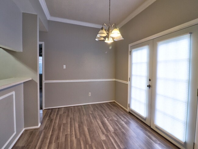 Photo - 9203 Danforth Way