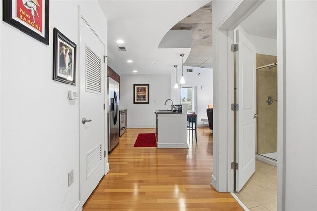 Photo - 44 Peachtree Pl NE Unit 424