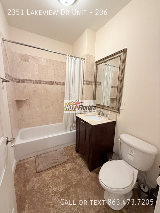 Photo - 2351 Lakeview Dr