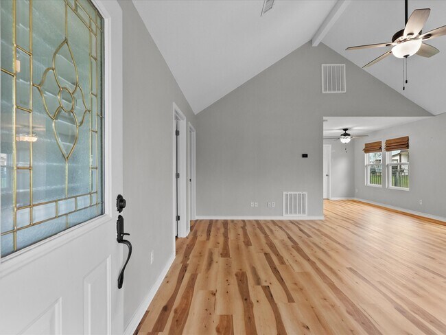 Photo - 5317 County Rd 868 E