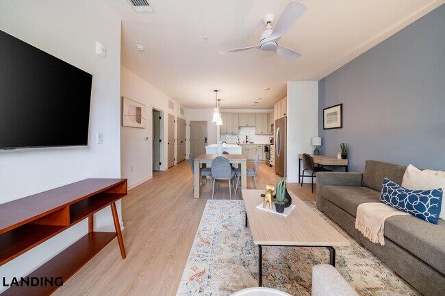 Photo - 100 Wilton Cir Unit 50-204