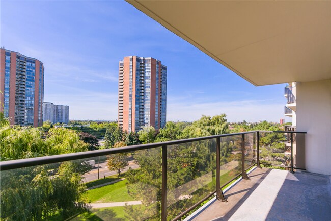 Photo - Dixon Apartments