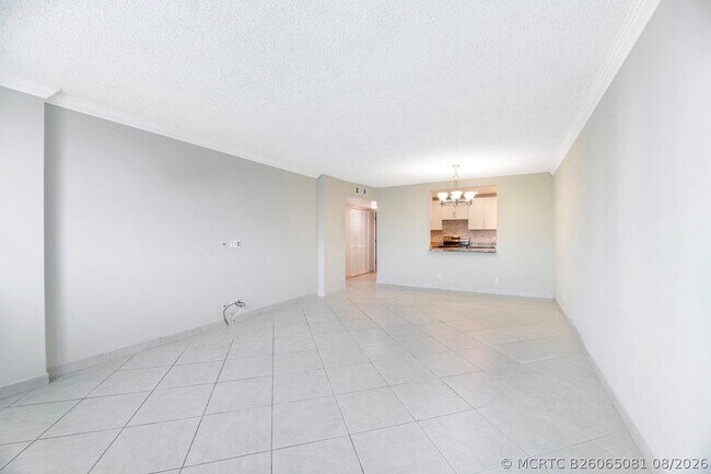 Photo - 3800 N Hills Dr Unit 402