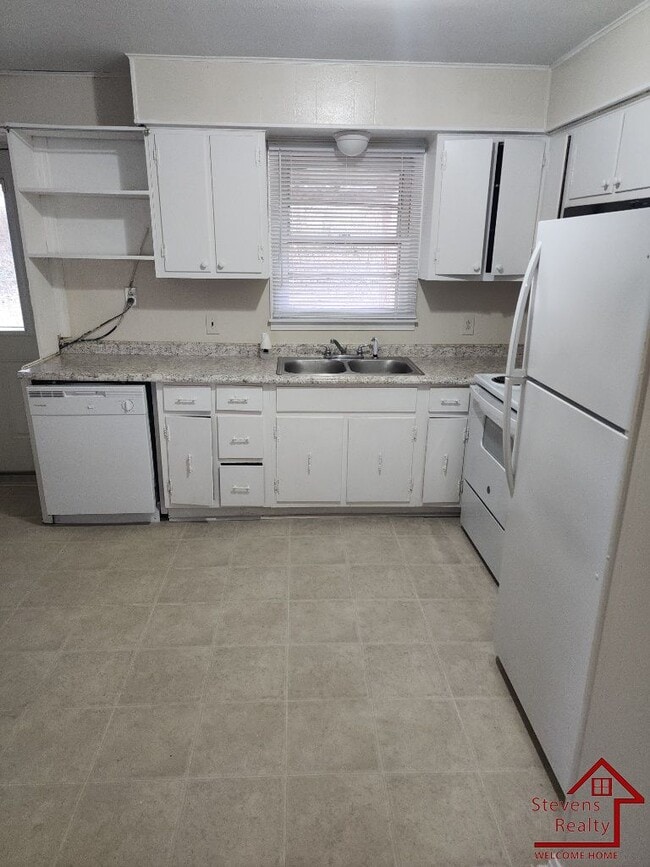 Photo - 1202 Pleasant View Dr