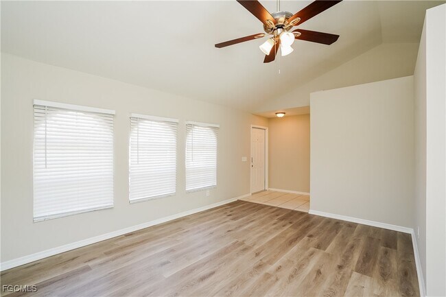 Photo - 18257 Columbine Rd