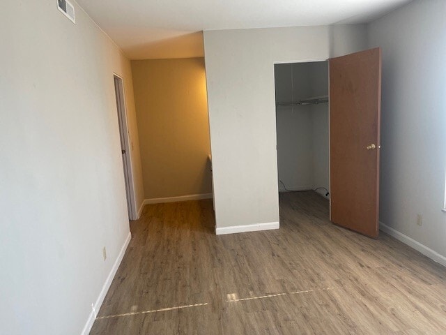 Photo - 1400 Sangamon Dr