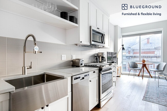 Photo - 3 Tingey Sq SE Unidad FL3-ID274