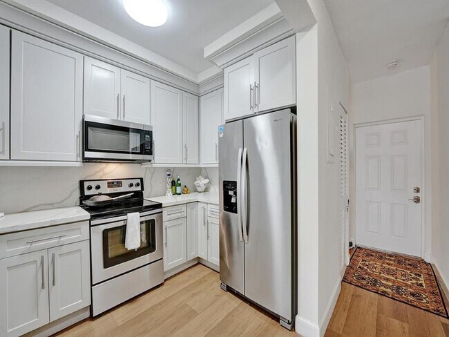 Photo - 4300 S Ocean Blvd