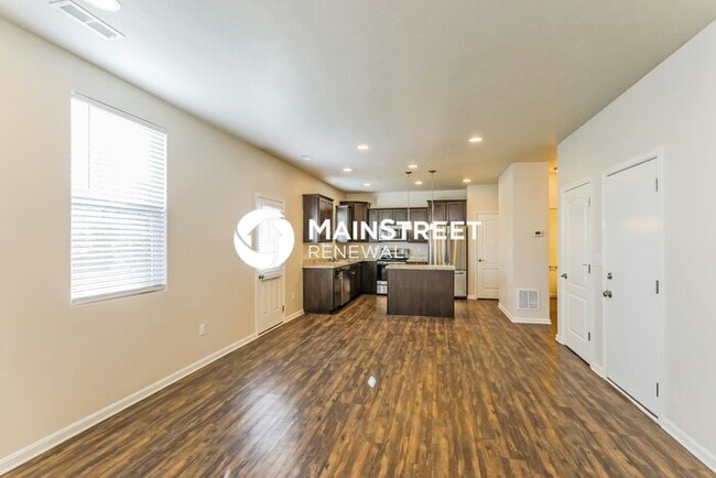 3 Bedroom Pet-Friendly Home in LOUISVILLE, KY with Main Street Renewal