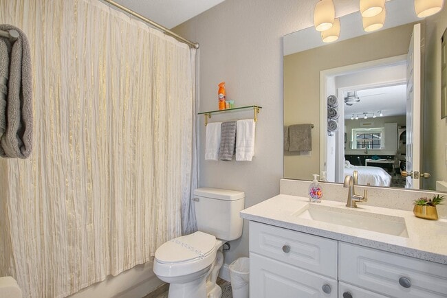 Photo - 141 Coco Plum Dr