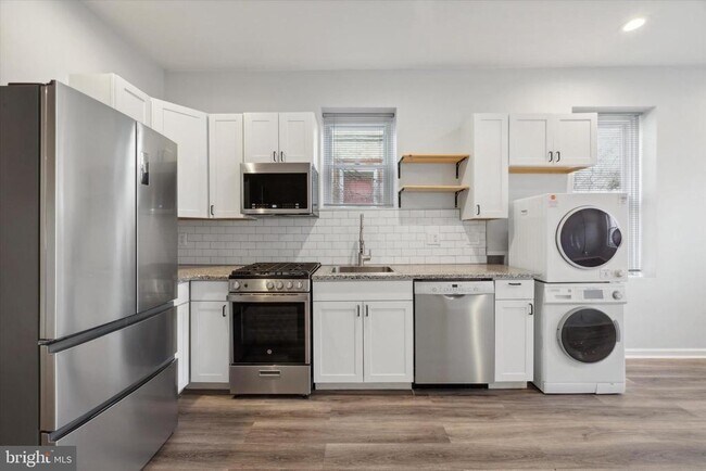 Photo - 1531 N 28th St