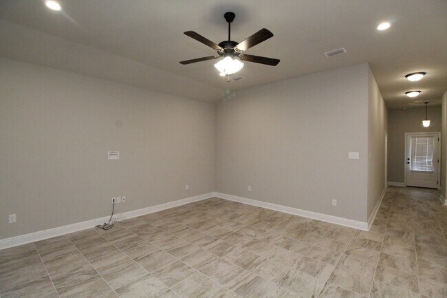 Photo - Spacious 3BR/2BA Home Near Navy Federal HQ with Split Floor Plan, High Ceilings & 2-Car Garage