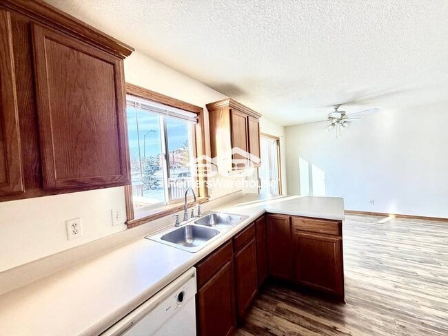 Photo - 3002 SE Grant St