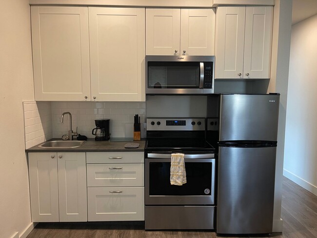 Photo - FURNISHED 1 BEDROOM 1 BATH APARTMENT  - BREMERTON