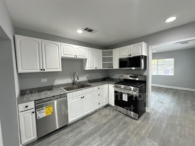 Photo - 33891 Via De Anza Unit A