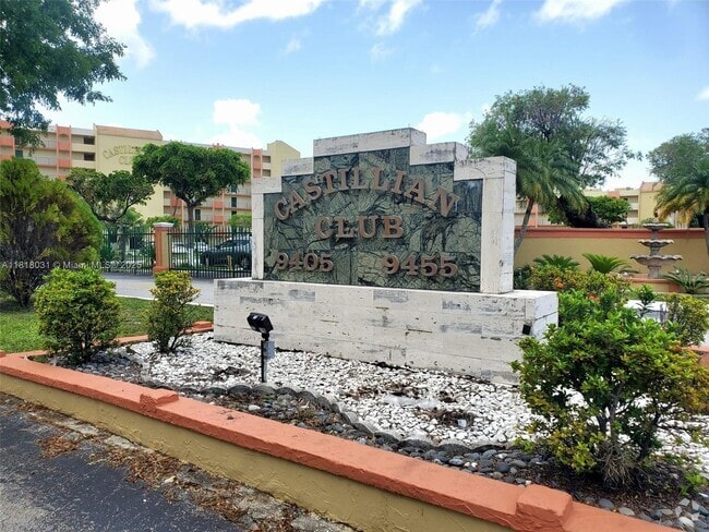 Building Photo - 9455 W Flagler St Unit 410C Rental