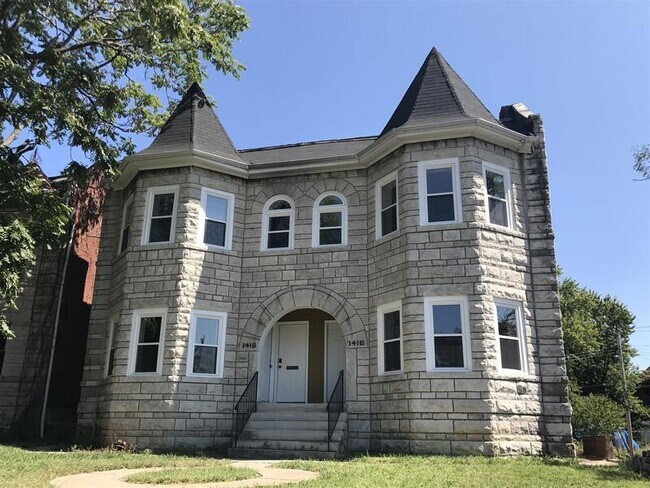 Photo - 1416 Union Blvd