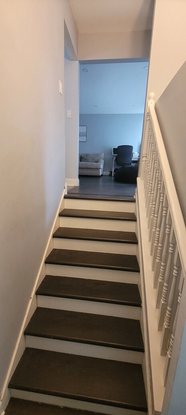 Photo - 9536 Elmwood Dr House