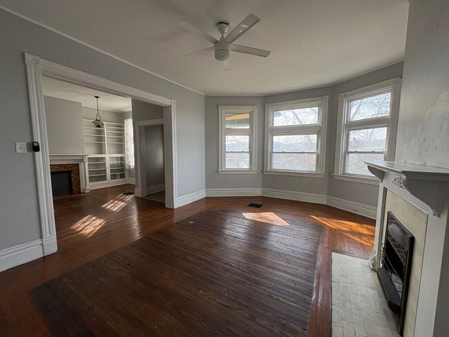 Building Photo - 803 Ohio River Blvd Unit Apt 1