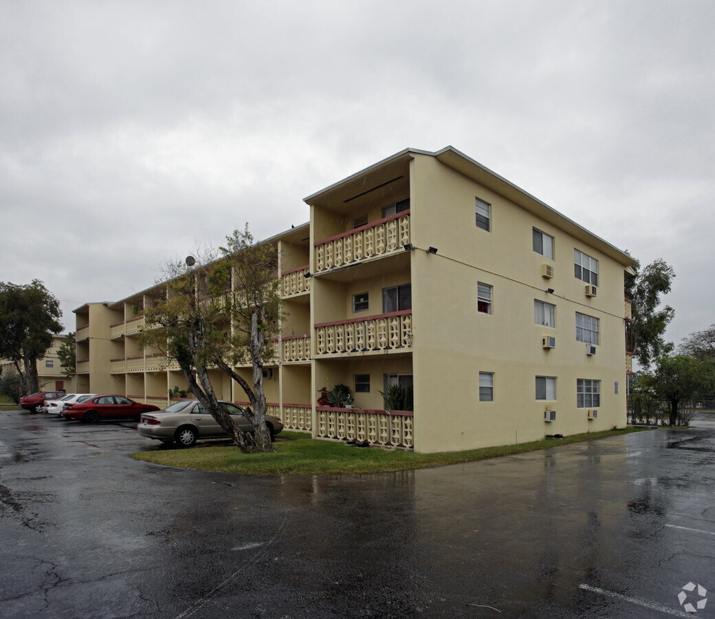 Cutlerwood Apartments - Cutlerwood Apartments