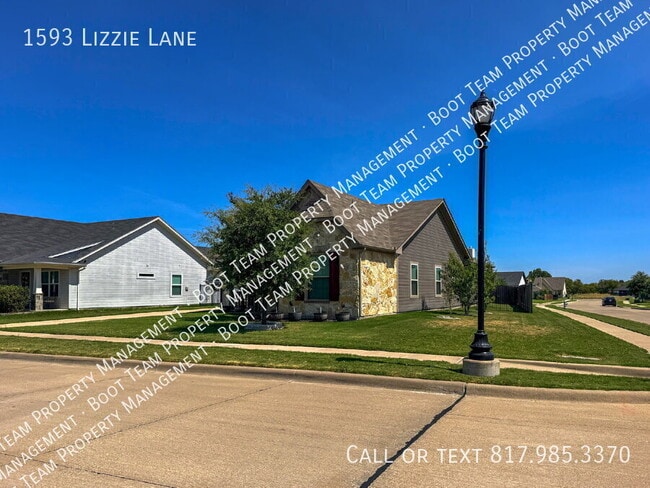 Photo - 1593 Lizzie Ln