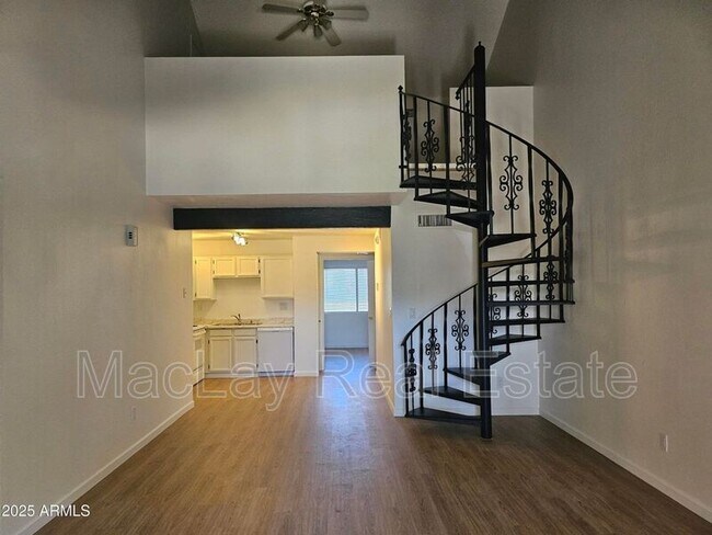 Photo - 30 E Brown Rd