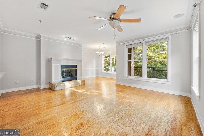 Photo - 250 11th St NE Unit 2