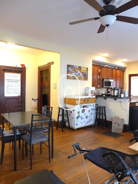 Photo - 103 Calumet St