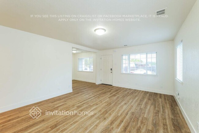 Photo - 405 Concord St