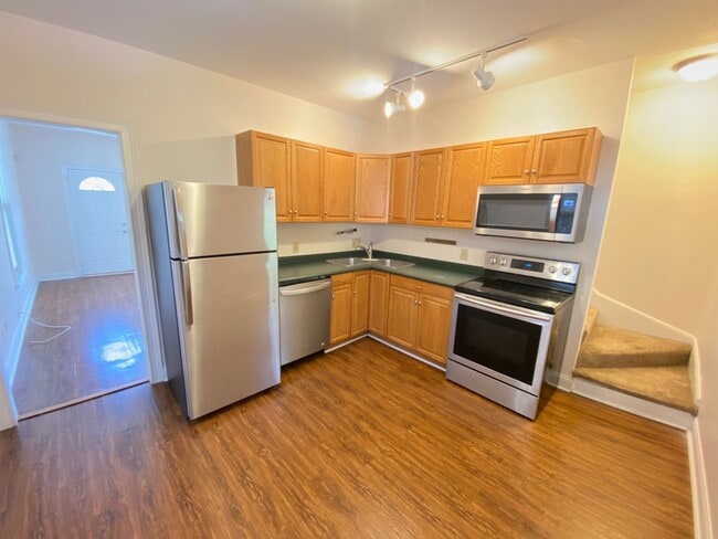 Photo - Hunter Ave 1273-1275 TNB Unit 1273