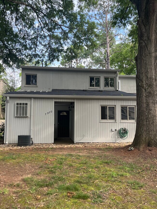 Photo - 7920 Horse Chestnut Ln