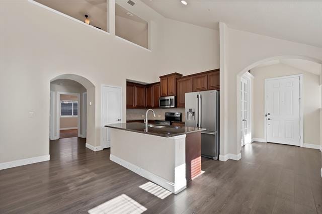Photo - 207 Arborside Dr