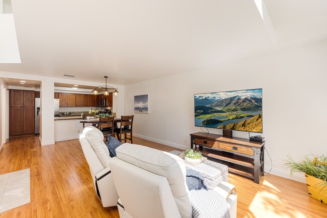 Photo - 4240 Lost Hills Rd Unit 1902