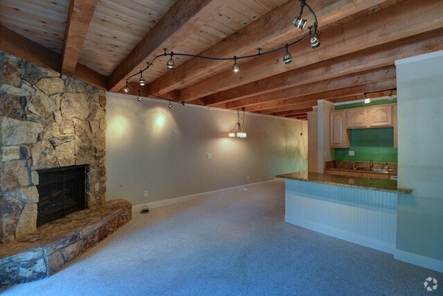 Building Photo - Incline Village: Condo - 3 Bedrooms, 2 Ful...