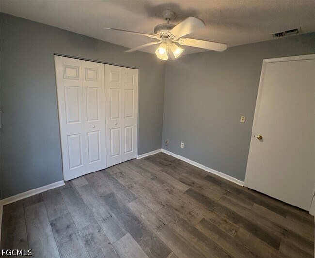 424 Valley Dr