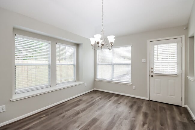 Photo - 199 S Delta Mill Cir