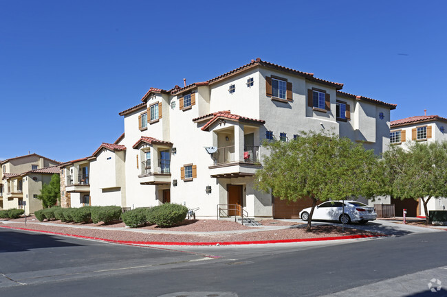 Palmilla Townhomes - Palmilla Townhomes