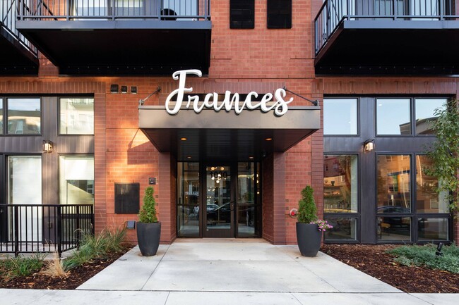 Frances - Frances Apartments